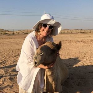 Meet your Posher, Sharon